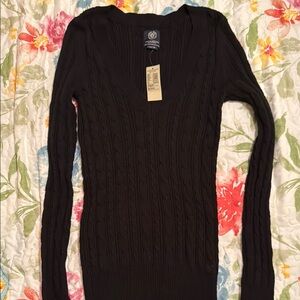 Black Cable Knit V-Neck Sweater